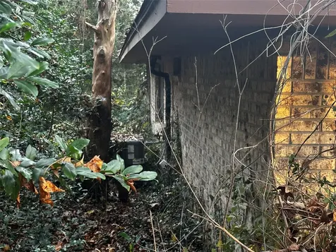 321 Olive Street Huntsville TX 77340