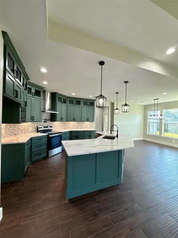 443 Wellshire Drive West Columbia TX 77486
