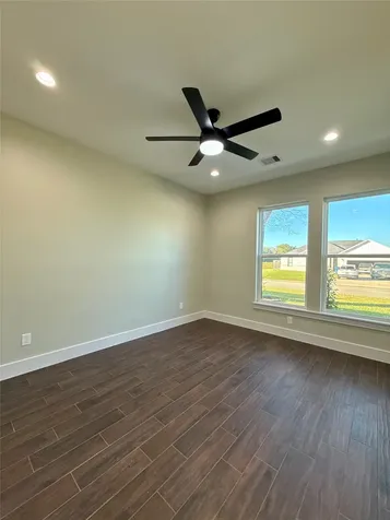 443 Wellshire Drive West Columbia TX 77486