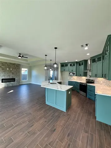 443 Wellshire Drive West Columbia TX 77486