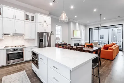 10939 Grove Tree Lane Houston TX 77043