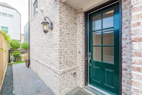 10939 Grove Tree Lane Houston TX 77043