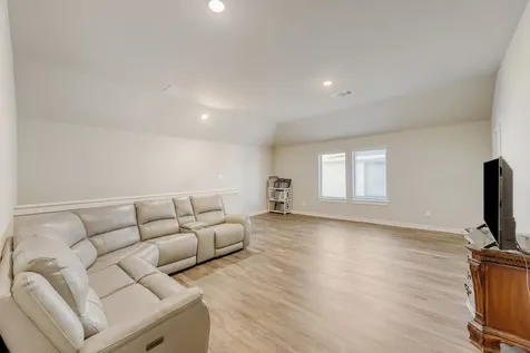 437 Ridge Palm Road Magnolia TX 77354