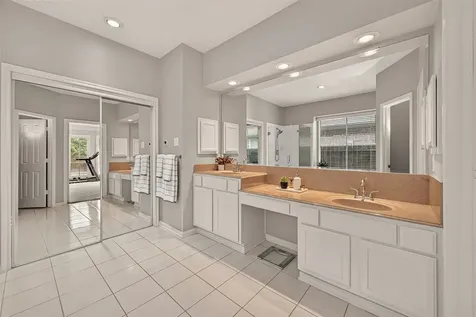 6631 Alicant Drive Sugar Land TX 77479
