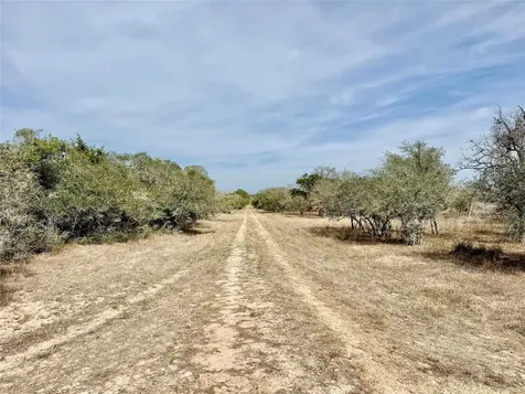 14.18 Acres Friar Road Cuero TX 77954