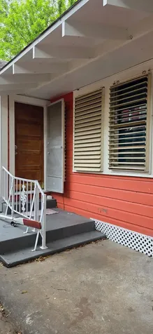 5023 Avenue N 1/2 Galveston TX 77551