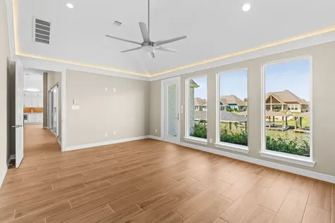 508 Amalfi Drive Kemah TX 77565