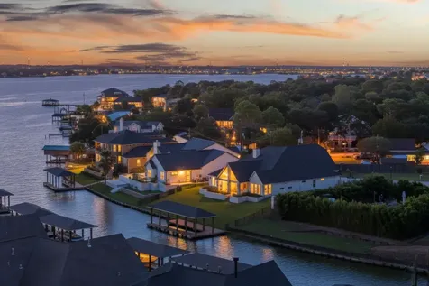 508 Amalfi Drive Kemah TX 77565