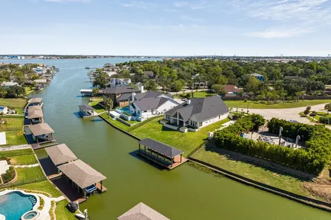508 Amalfi Drive Kemah TX 77565