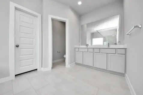 5714 Sandhill Oak Trail Houston TX 77066