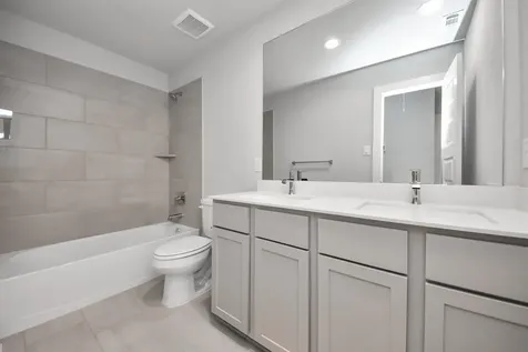 5714 Sandhill Oak Trail Houston TX 77066