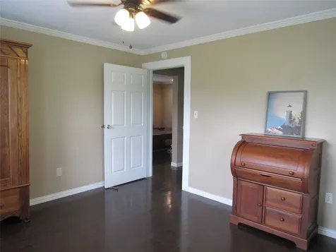 1013 Prairie Lea Street Brenham TX 77833