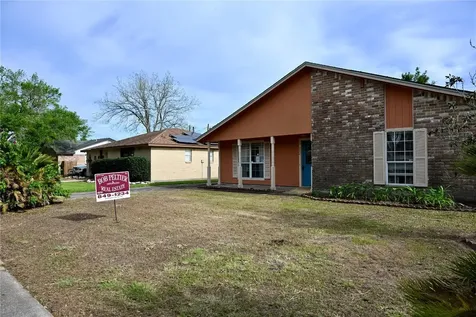 252 Bastrop Street Angleton TX 77515