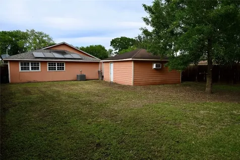 252 Bastrop Street Angleton TX 77515