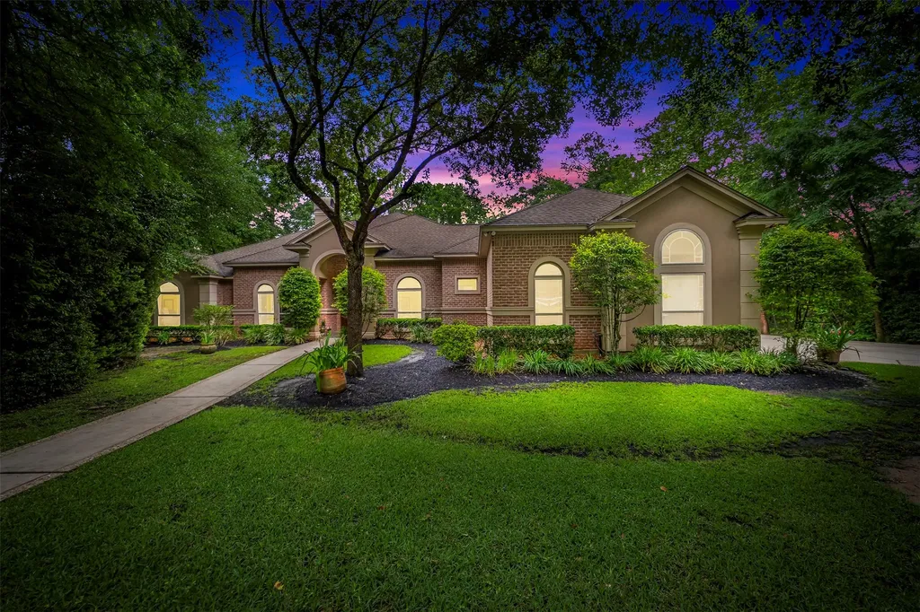 3 Quinns Cabin Court Conroe TX 77304