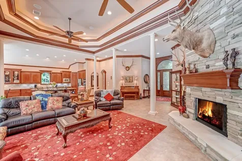 3 Quinns Cabin Court Conroe TX 77304