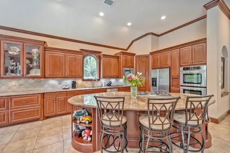 3 Quinns Cabin Court Conroe TX 77304