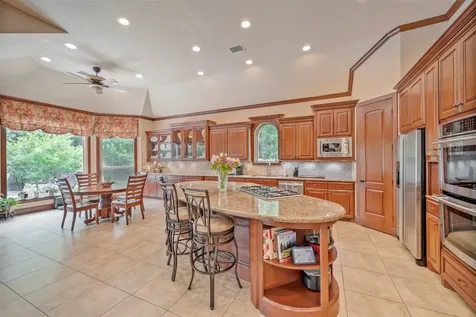3 Quinns Cabin Court Conroe TX 77304