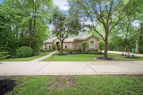 3 Quinns Cabin Court Conroe TX 77304
