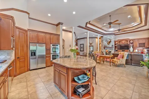 3 Quinns Cabin Court Conroe TX 77304
