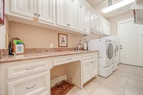 3 Quinns Cabin Court Conroe TX 77304