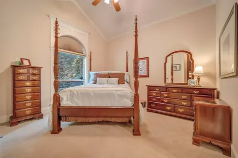3 Quinns Cabin Court Conroe TX 77304