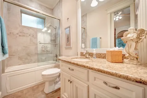 3 Quinns Cabin Court Conroe TX 77304