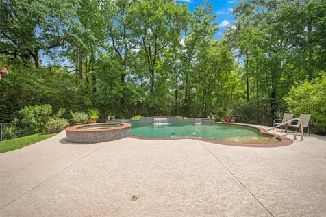 3 Quinns Cabin Court Conroe TX 77304