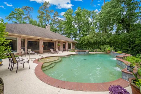 3 Quinns Cabin Court Conroe TX 77304