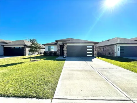 6811 Fleetwood Crescent Way Richmond TX 77407