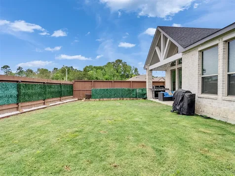 211 Vista Knoll Court New Caney TX 77357