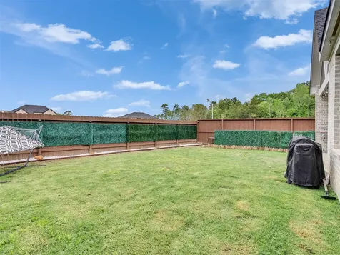 211 Vista Knoll Court New Caney TX 77357