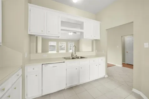 1748 Hazelwood Street Conroe TX 77301