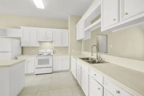 1748 Hazelwood Street Conroe TX 77301