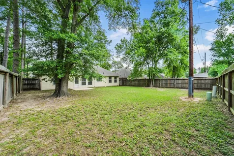 1748 Hazelwood Street Conroe TX 77301