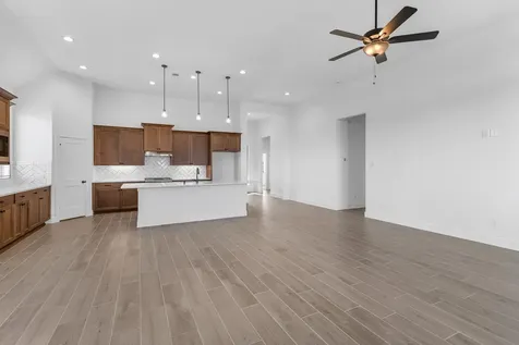 2904 Lago Costa Drive Texas City TX 77568