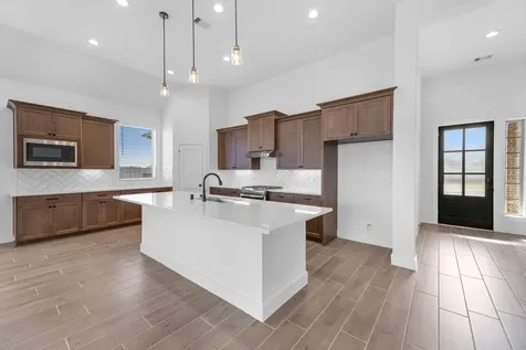 2904 Lago Costa Drive Texas City TX 77568