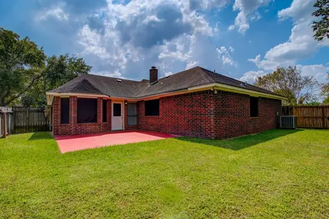 1145 Westglen Drive Alvin TX 77511