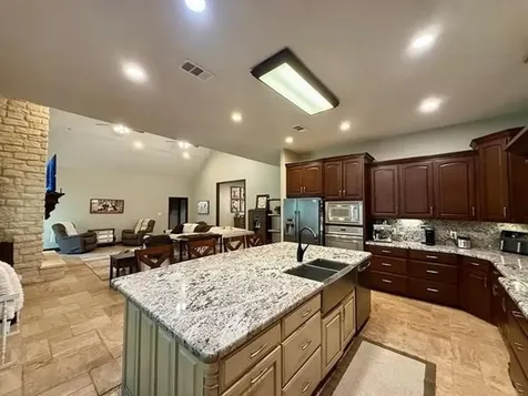 2210 E Fm 82 Kirbyville TX 75956