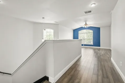 464 Magnolia Crossing League City TX 77573