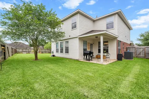 464 Magnolia Crossing League City TX 77573