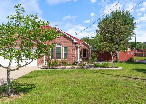 2610 School Street Needville TX 77461