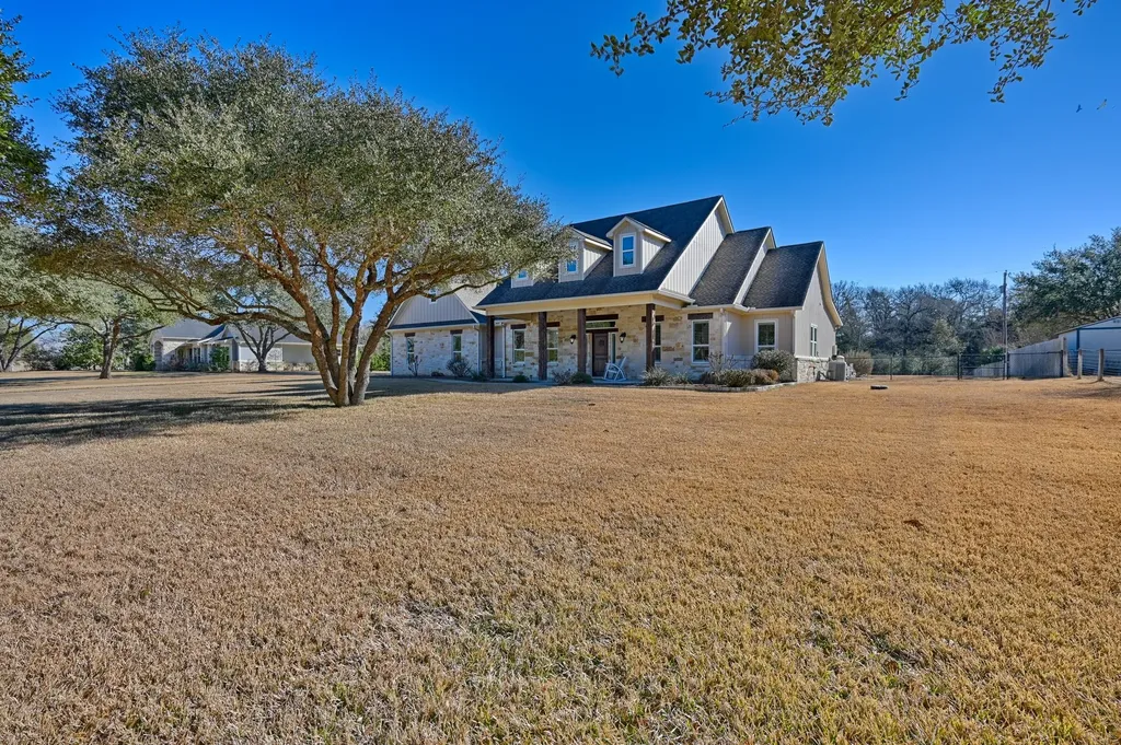 110 Windy Acres Road Brenham TX 77833