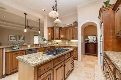 3023 Serena Vista Way Houston TX 77068