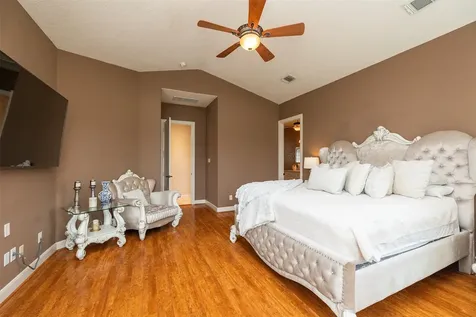 3023 Serena Vista Way Houston TX 77068