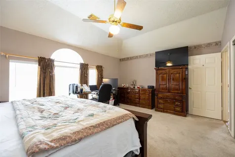 303 Welford Lane Highlands TX 77562