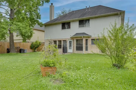 303 Welford Lane Highlands TX 77562