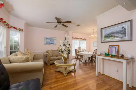 303 Welford Lane Highlands TX 77562