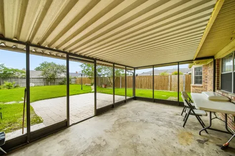 1305 Mcdonald Street Deer Park TX 77536