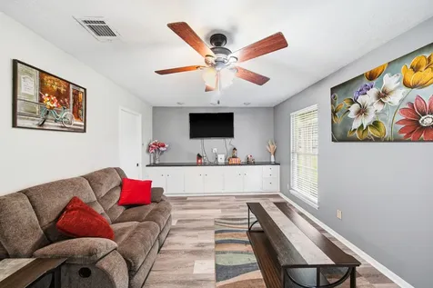 1305 Mcdonald Street Deer Park TX 77536